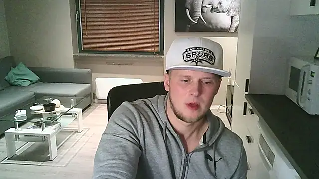 Snapshot of Dartanjanas13 chatting on November 2025 05:23:01 PM Dartanjanas13 online show from November 2025 05:23:01 PM