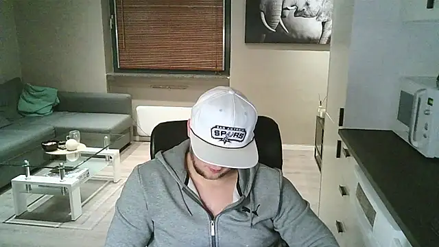 Snapshot of Dartanjanas13 chatting on November 2025 05:35:01 PM Dartanjanas13 online show from November 2025 05:35:01 PM