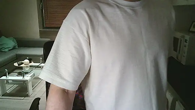 Snapshot of Dartanjanas13 chatting on November 2025 04:28:02 PM Dartanjanas13 online show from November 2025 04:28:02 PM