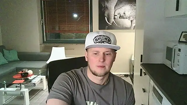 Dartanjanas13 online show from January 2026 04:53:01 PM