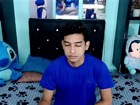 x oliver x online show from October 2025 03:51:02 AM