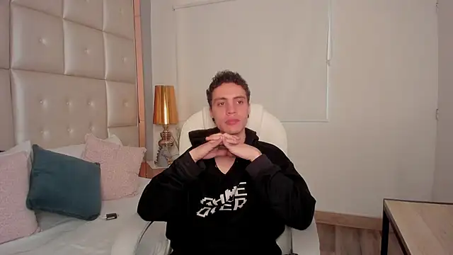 dark sun302 online show from October 2025 09:00:02 PM