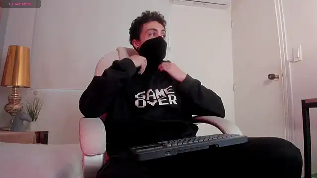 dark sun302 online show from October 2025 09:58:02 PM