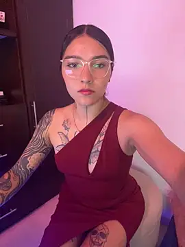 Snapshot of SurpriseMadlicia chatting on September 2025 11:19:01 PM SurpriseMadlicia online show from September 2025 11:19:01 PM