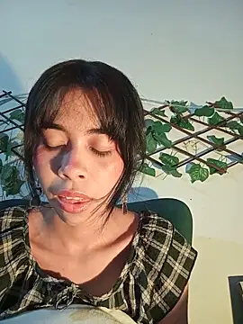 dolliette24 online show from June 2026 04:43:02 AM