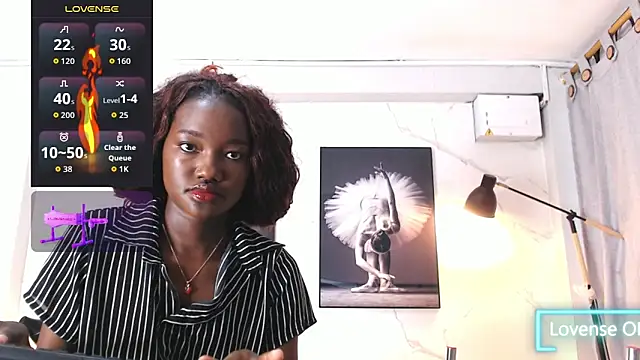 Evaa 18 online show from October 2025 05:35:01 PM