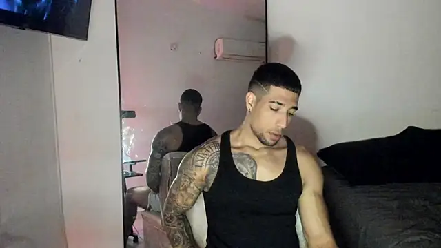 Snapshot of ThiagoLugo chatting on September 2025 03:33:01 PM ThiagoLugo online show from September 2025 03:33:01 PM