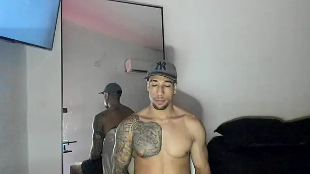 Snapshot of ThiagoLugo chatting on September 2025 03:30:02 AM ThiagoLugo online show from September 2025 03:30:02 AM