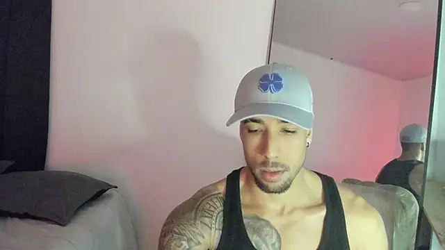 Snapshot of ThiagoLugo chatting on October 2025 05:29:02 AM ThiagoLugo online show from October 2025 05:29:02 AM