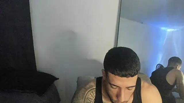 ThiagoLugo online show from March 2026 04:27:01 AM