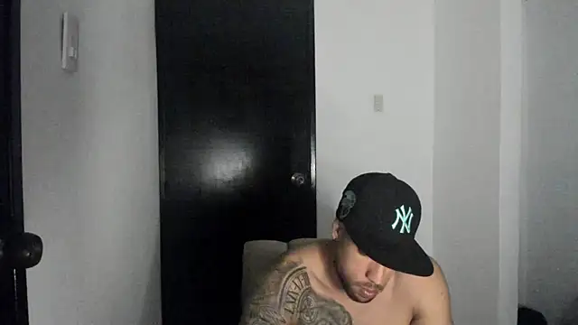 ThiagoLugo online show from June 2026 09:32:02 PM