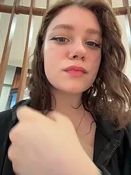 Snapshot of lucy-joy chatting on March 2026 08:29:02 AM lucy-joy online show from March 2026 08:29:02 AM