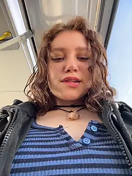 Snapshot of lucy-joy chatting on March 2026 09:01:01 AM lucy-joy online show from March 2026 09:01:01 AM