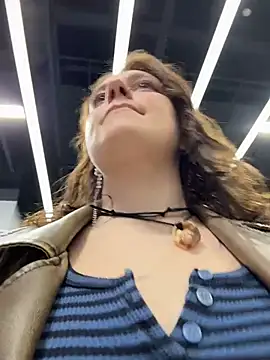 Snapshot of lucy-joy chatting on March 2026 09:24:02 AM lucy-joy online show from March 2026 09:24:02 AM