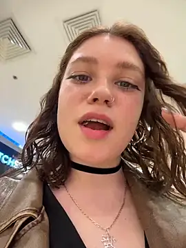 Snapshot of lucy-joy chatting on March 2026 09:21:02 AM lucy-joy online show from March 2026 09:21:02 AM