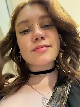 Snapshot of lucy-joy chatting on June 2026 08:13:01 AM lucy-joy online show from June 2026 08:13:01 AM