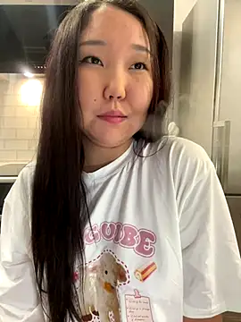 Snapshot of tammy_gun chatting on December 2025 05:31:02 PM tammy gun online show from December 2025 05:31:02 PM