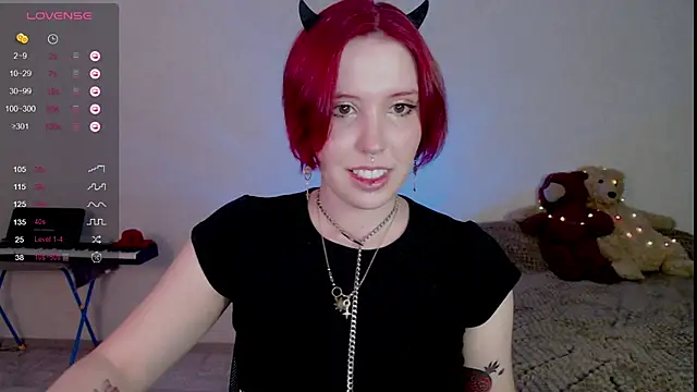 Ruby Flame online show from October 2025 08:25:01 PM