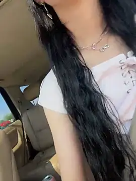 DollyTall online show from June 2026 05:19:02 AM