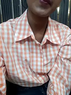 AnkitaDevi online show from October 2025 03:47:01 AM