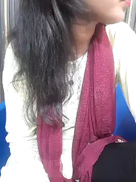 Snapshot of AnkitaDevi chatting on October 2025 04:43:02 AM AnkitaDevi online show from October 2025 04:43:02 AM