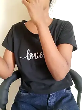 Snapshot of AnkitaDevi chatting on June 2026 05:57:01 AM AnkitaDevi online show from June 2026 05:57:01 AM
