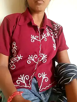 Snapshot of AnkitaDevi chatting on June 2026 05:08:01 AM AnkitaDevi online show from June 2026 05:08:01 AM