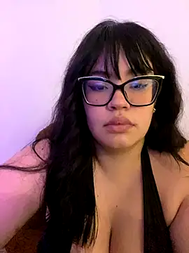 Emily Taylor2 online show from December 2025 02:50:02 AM