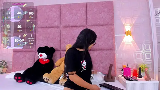 AmyStar1 online show from June 2026 09:35:02 PM