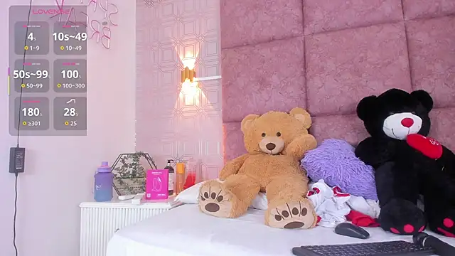 AmyStar1 online show from July 2026 09:47:02 PM