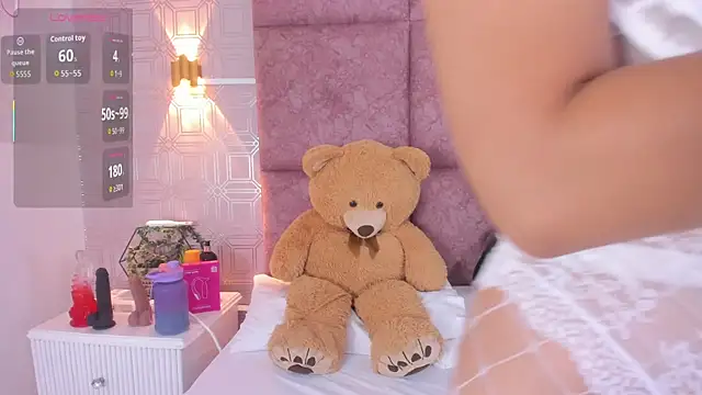 AmyStar1 online show from August 2026 08:41:02 PM