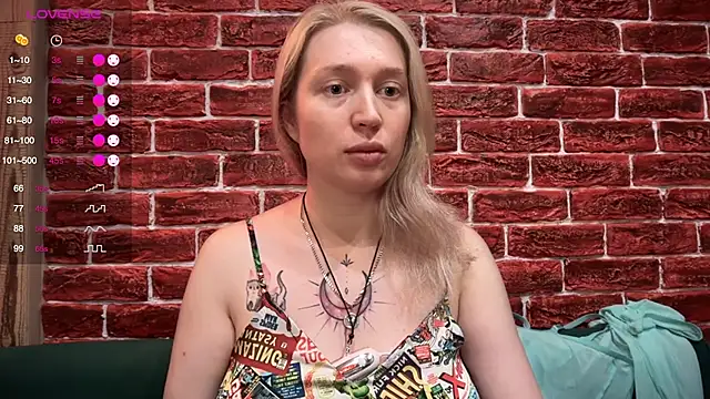 Snapshot of CitrusBlissss chatting on November 2025 12:16:02 PM CitrusBlissss online show from November 2025 12:16:02 PM