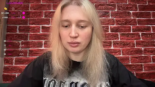 Snapshot of CitrusBlissss chatting on November 2025 12:16:01 PM CitrusBlissss online show from November 2025 12:16:01 PM