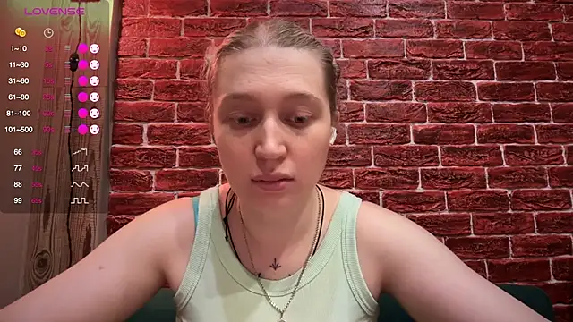 Snapshot of CitrusBlissss chatting on November 2025 03:13:02 PM CitrusBlissss online show from November 2025 03:13:02 PM