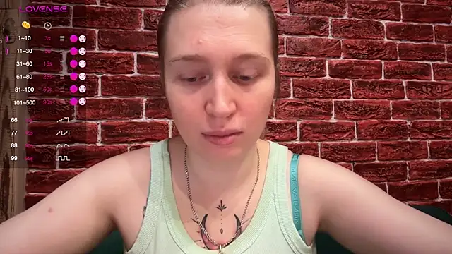 Snapshot of CitrusBlissss chatting on December 2025 03:49:02 AM CitrusBlissss online show from December 2025 03:49:02 AM