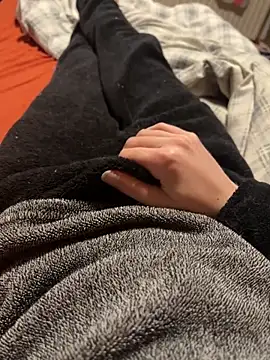 Snapshot of mas20043 chatting on November 2025 06:42:02 PM mas20043 online show from November 2025 06:42:02 PM