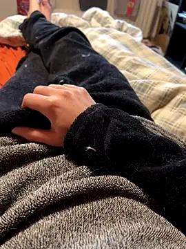 Snapshot of mas20043 chatting on November 2025 09:59:01 AM mas20043 online show from November 2025 09:59:01 AM