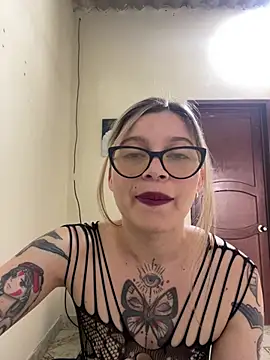 KoraSweett online show from March 2026 06:45:02 PM