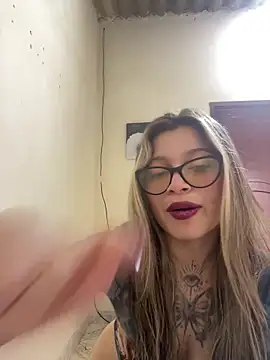 KoraSweett online show from March 2026 07:53:01 PM