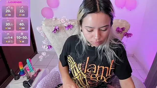 Snapshot of Nataliahenao69 chatting on October 2025 03:24:01 PM Nataliahenao69 online show from October 2025 03:24:01 PM