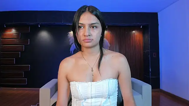 AidaJones online show from September 2025 12:20:01 PM