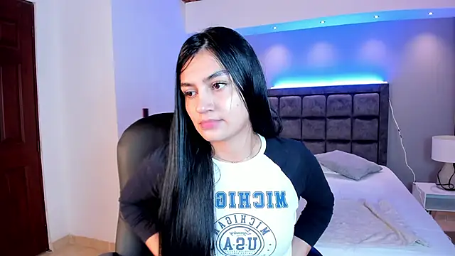 AidaJones online show from March 2026 12:54:02 PM