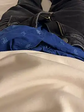 Snapshot of Big-Throbbin chatting on March 2026 11:36:01 AM Big-Throbbin online show from March 2026 11:36:01 AM