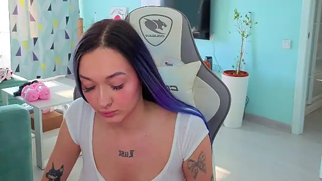 Snapshot of Im_suka chatting on February 2026 06:26:01 AM Im suka online show from February 2026 06:26:01 AM