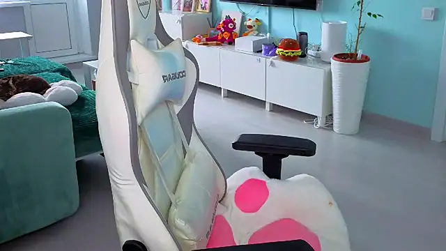 Snapshot of Im_suka chatting on March 2026 03:45:02 AM Im suka online show from March 2026 03:45:02 AM