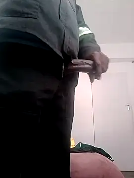 Snapshot of dickcurved38 chatting on February 2026 09:38:01 AM dickcurved38 online show from February 2026 09:38:01 AM