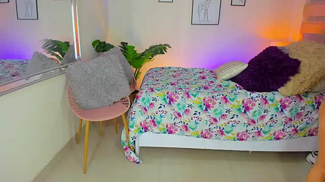 Snapshot of LusyKitty chatting on September 2025 03:01:01 PM LusyKitty online show from September 2025 03:01:01 PM