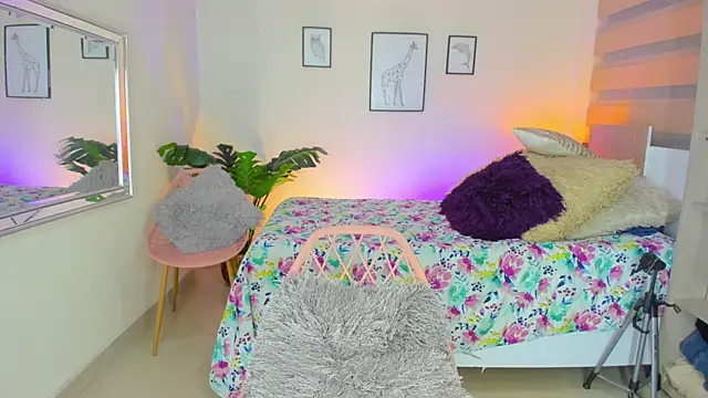 Snapshot of LusyKitty chatting on September 2025 03:02:01 PM LusyKitty online show from September 2025 03:02:01 PM