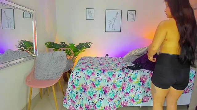 Snapshot of LusyKitty chatting on September 2025 03:26:02 PM LusyKitty online show from September 2025 03:26:02 PM