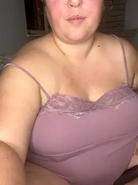 Snapshot of roxey-1997 chatting on October 2025 06:41:01 PM roxey-1997 online show from October 2025 06:41:01 PM